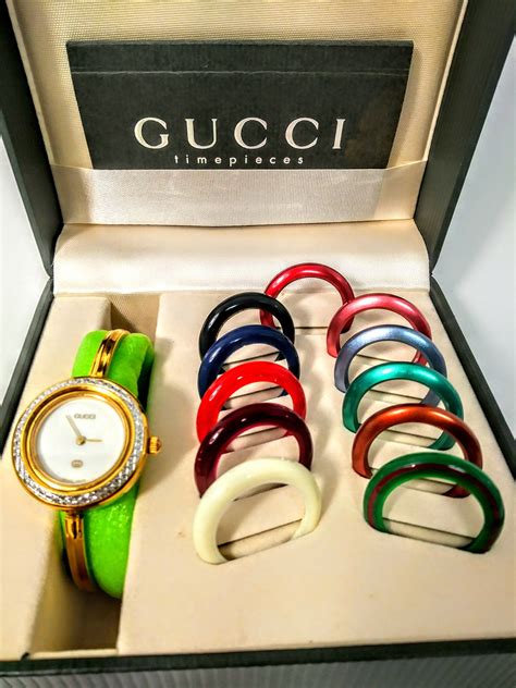 reloj gucci intercambiable|gucci pearl face.